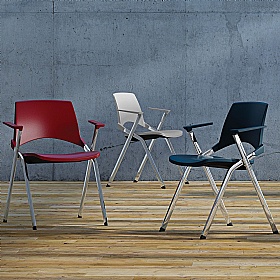 La Kendo Folding Meeting and Conference Chair