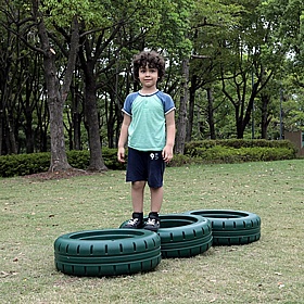 Tyre Outdoor Challenge Medium Set