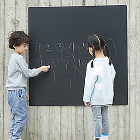 Outdoor Numbered Chalkboards - Education
