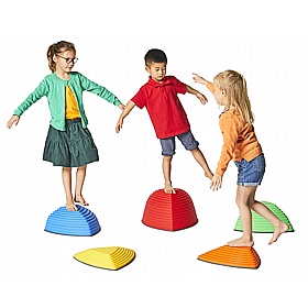 Gonge Balance and Play Hill Tops