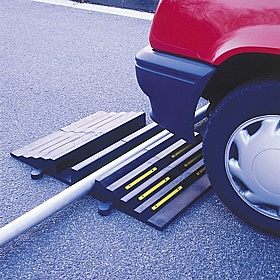 Traffic-Line Cable and Hose Open Protection Ramps