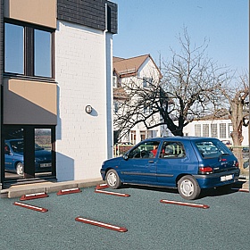 Traffic-Line Parking Marker Aids