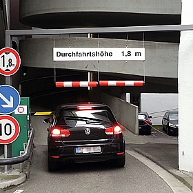 Traffic-Line Plastic Suspended Vehicle Height Restrictor